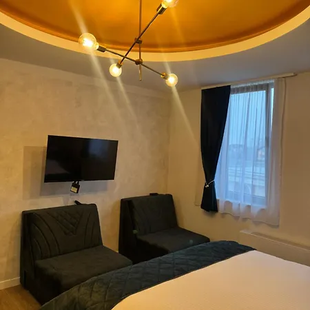 Apartment Pansion Afitos Laktaši